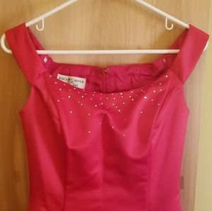 Jessica McClintock gown